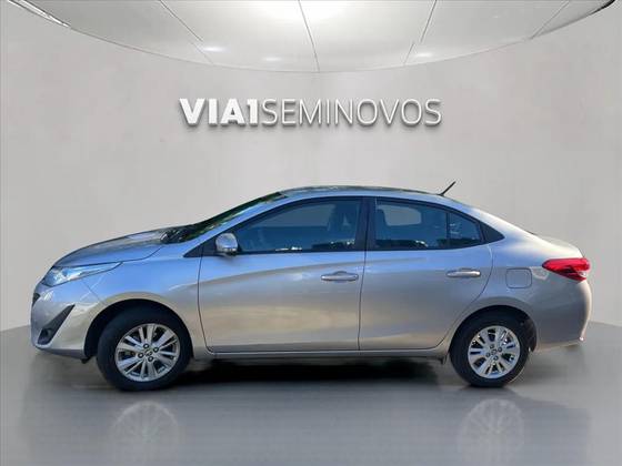 TOYOTA YARIS 1.5 16V FLEX SEDAN XL MULTIDRIVE